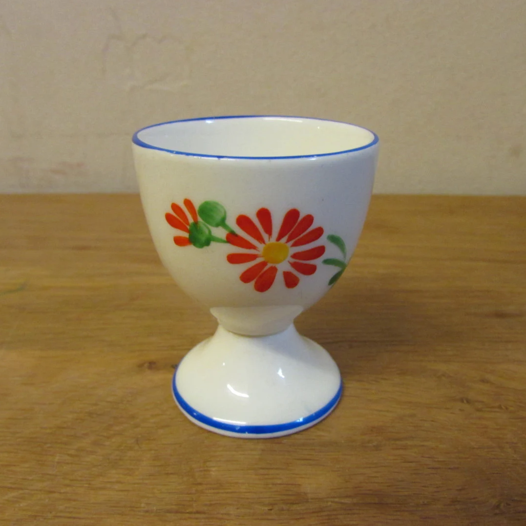 Art Deco Crown Ducal Ware hand-painted daisy pattern breakfast set
