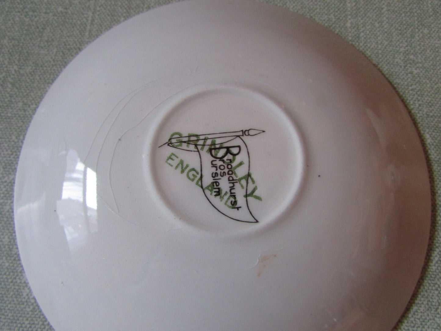 Vintage Grindley England Broadhurst Bros Burslem satin white & ivy leaf patterned tea-set