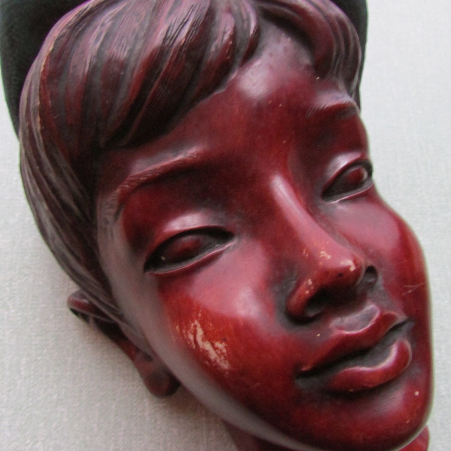 rare mid-century Achatit boy in cap/hat, child's head wall mask, made in Germany