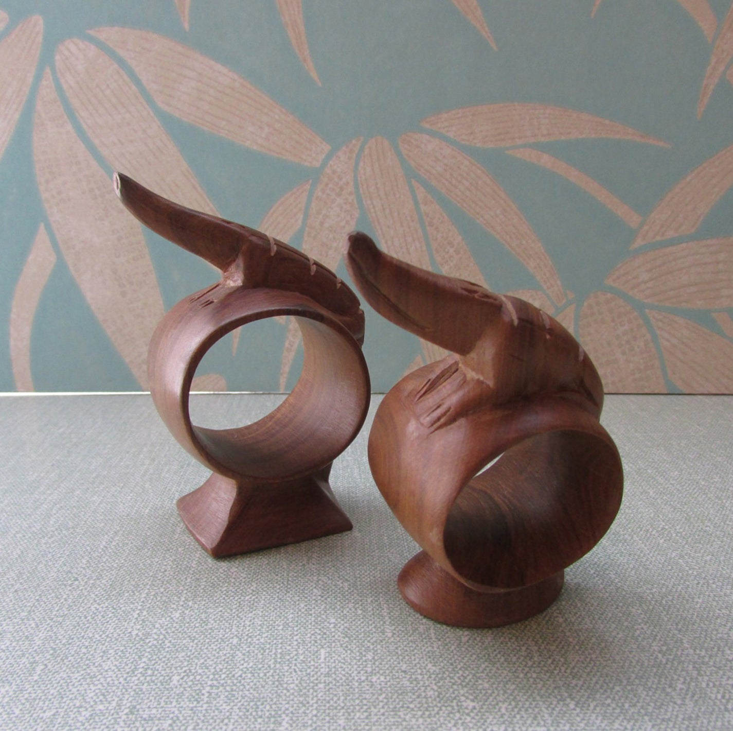 Pair of vintage hand carved wooden alligator/crocodile napkin rings