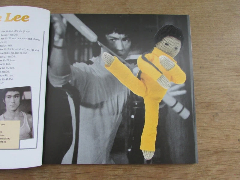 Knitted Icons: 25 Celebrity Doll Patterns, by Carol Meldrum (Softback, 2007)