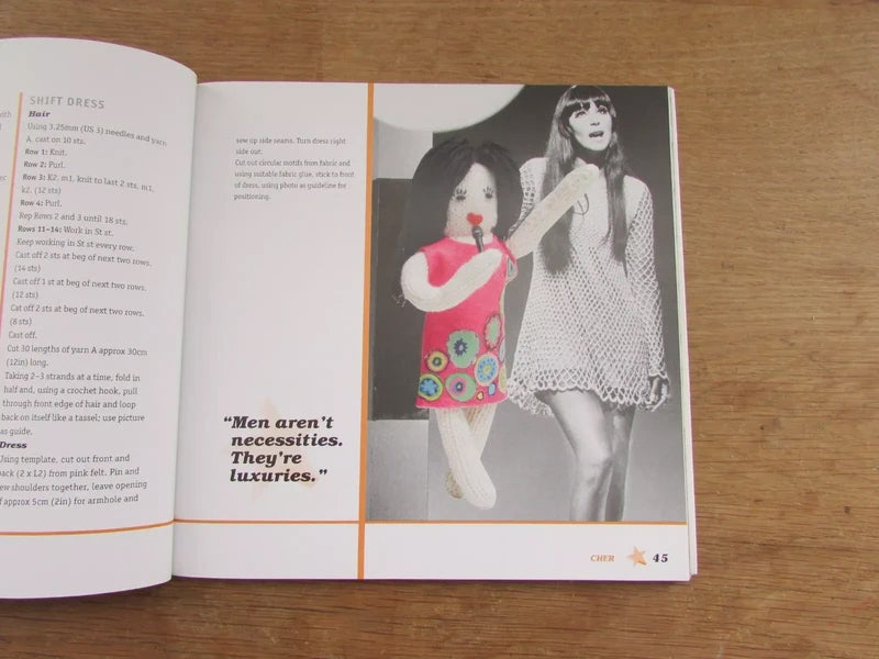 Knitted Icons: 25 Celebrity Doll Patterns, by Carol Meldrum (Softback, 2007)