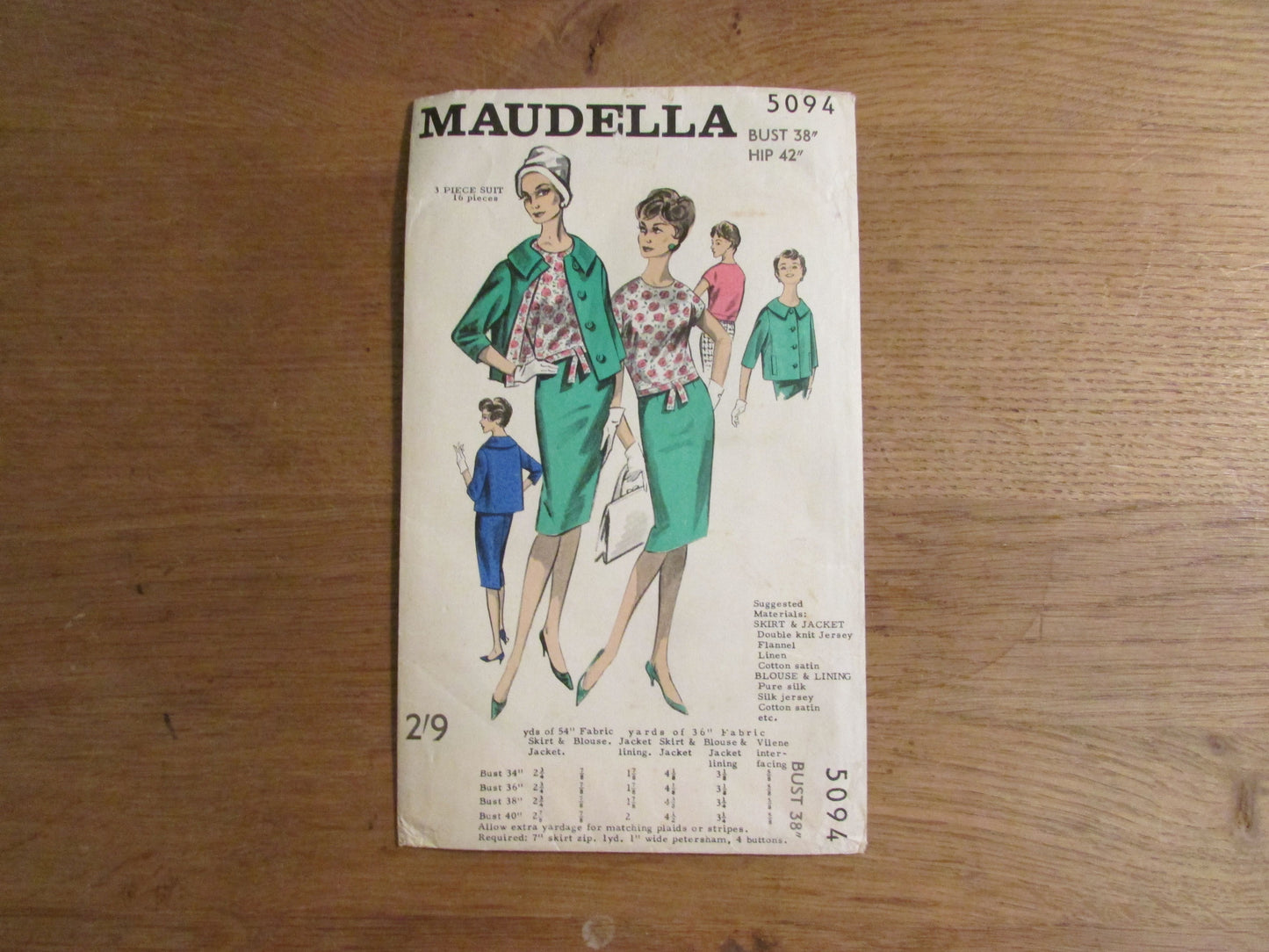 Uncut 1960s Maudella 5094 sewing pattern for 3-piece suit, size 14 approx (complete)