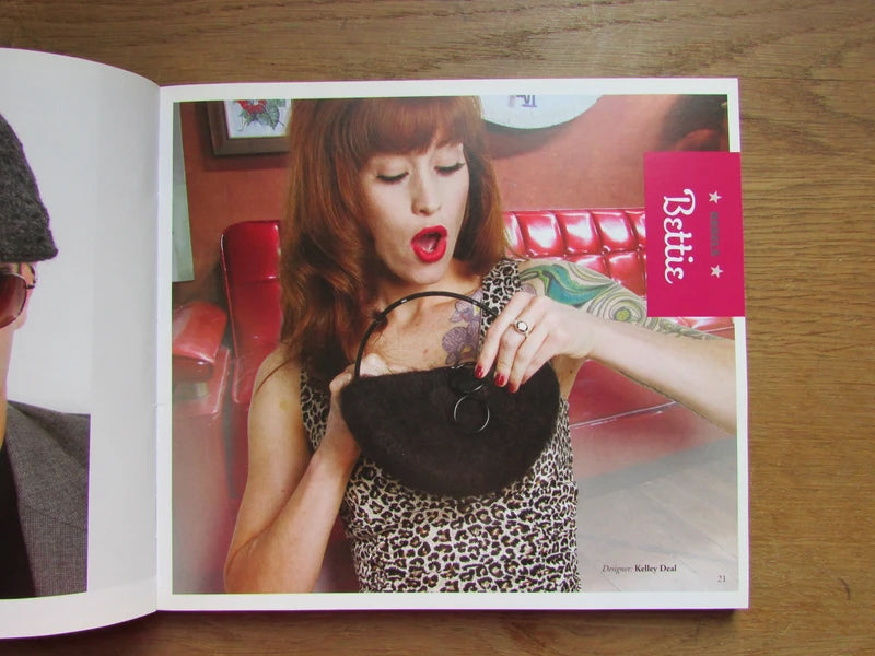 Pop Goes Crochet: 36 crochet projects inspired by icons of popular culture, by Vicki Howell (Softback, 2009)