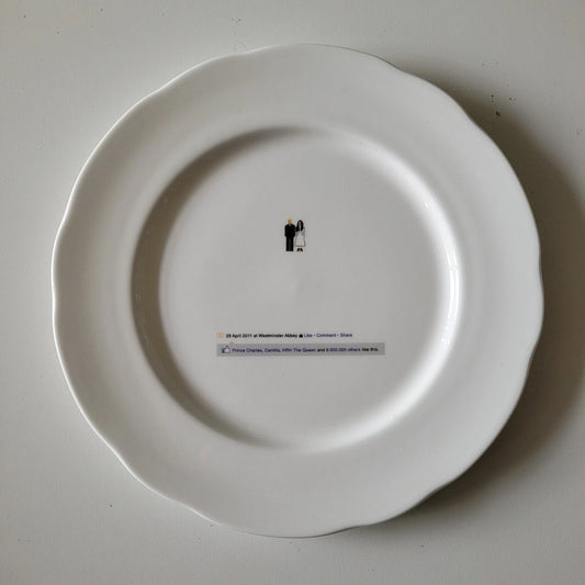 KK Outlet Unofficial Royal Wedding souvenir plate – emojis