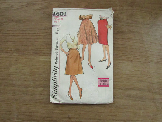 Part cut 1962 Simplicity 4601 sewing pattern for teens' & juniors' set of skirts (complete)