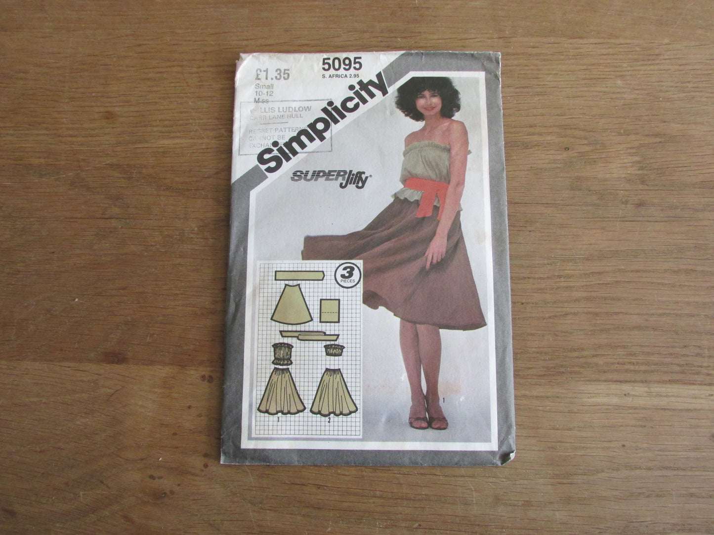 Used 1981 Simplicity 5095 sewing pattern for misses' super jiffy strapless top or bandeau, pull-on skirt & sash, Small 10-12 (complete)