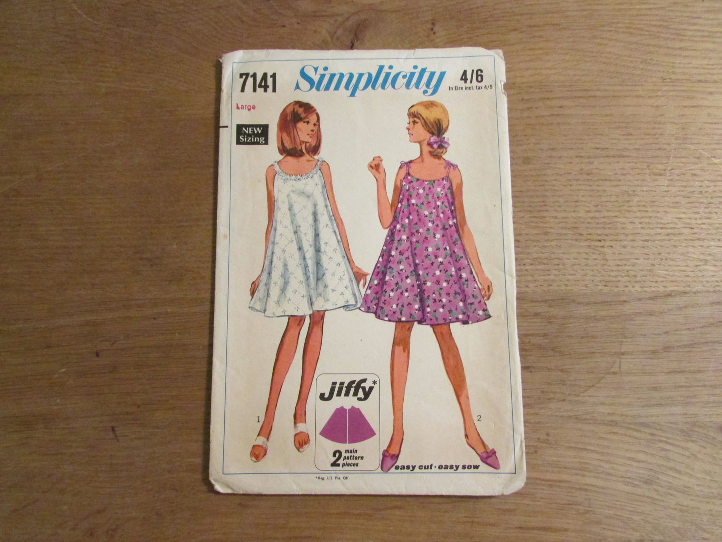 Used 1967 Simplicity 7141 sewing pattern for misses' jiffy nightgown, size 16/18 (complete)