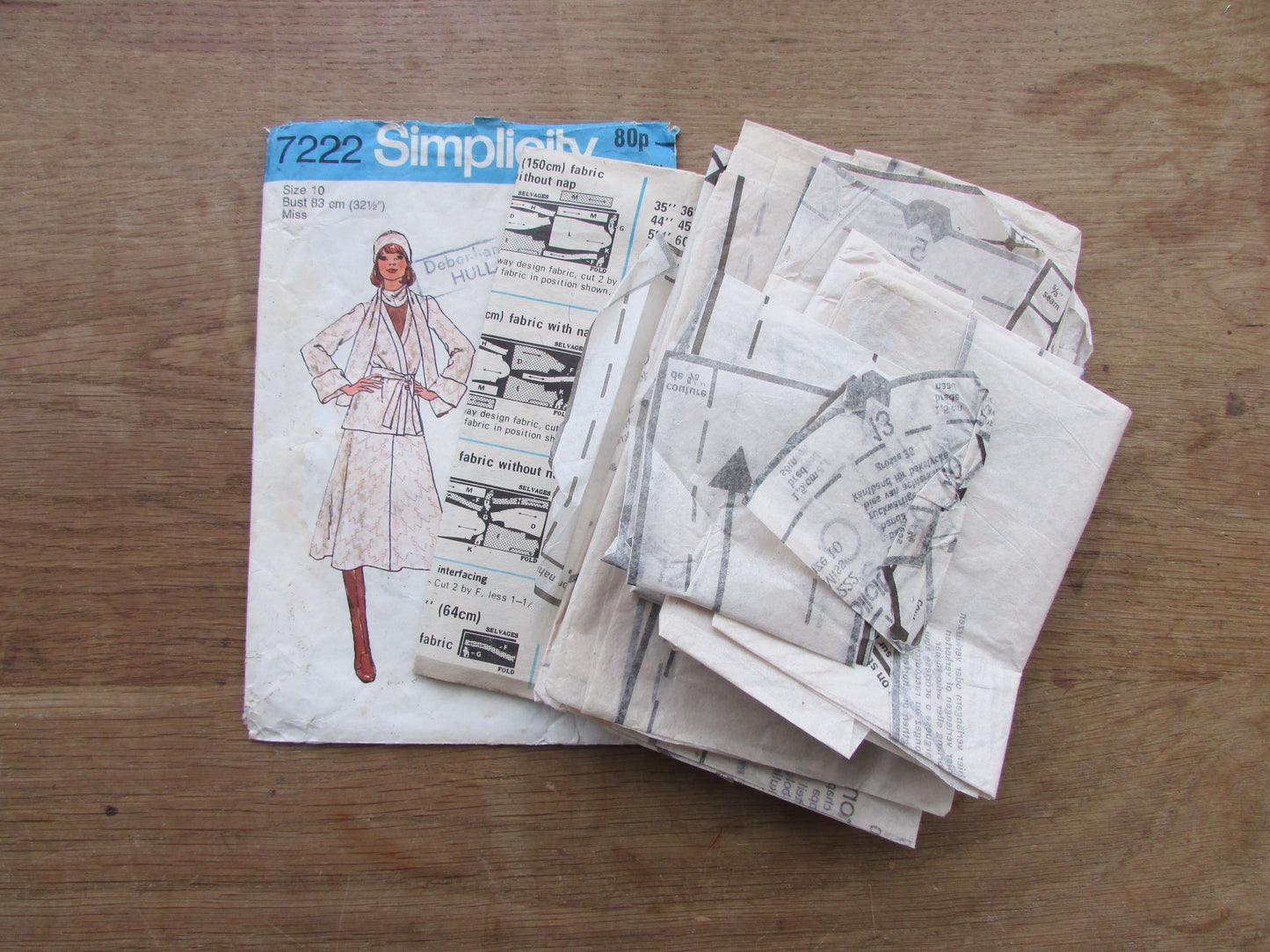 Part cut 1975 Simplicity 7222 sewing pattern for misses' skirt, unlined jacket & scarf, size 10 (complete)
