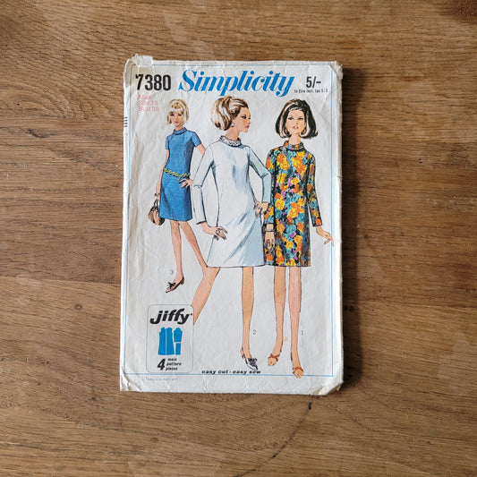 Used 1967 Simplicity 7380 sewing pattern for misses' jiffy A-Line dress, size 18 (complete)