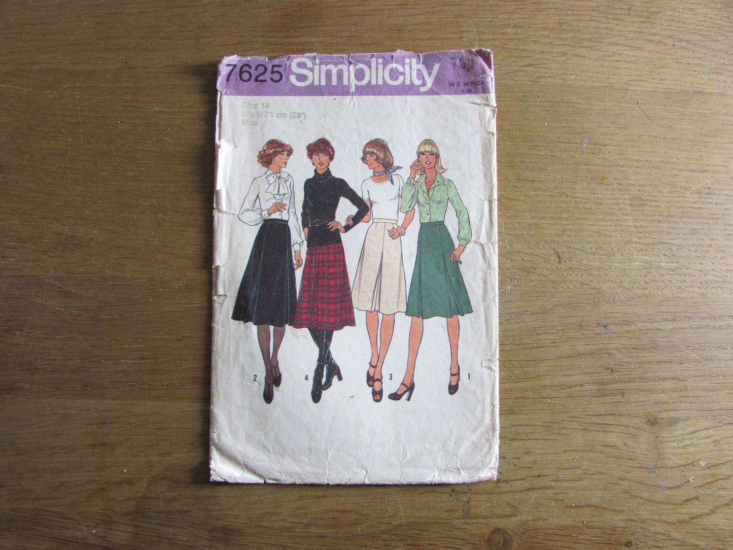 Part cut 1976 Simplicity 7625 sewing pattern for misses' skirt, size 14 (complete)