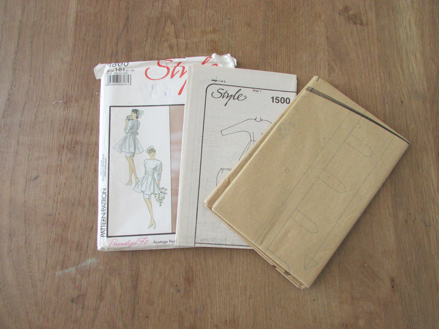 Uncut 1980s Style 1500 sewing pattern for misses' two-piece wedding or cocktail dress, size 6-12 (complete)