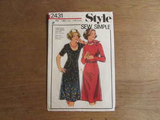 Part cut 1978 Style 2431 sewing pattern for dresses in half-sizes, sizes 18.5 + 20.5 (crudely cut to size 20.5, complete)