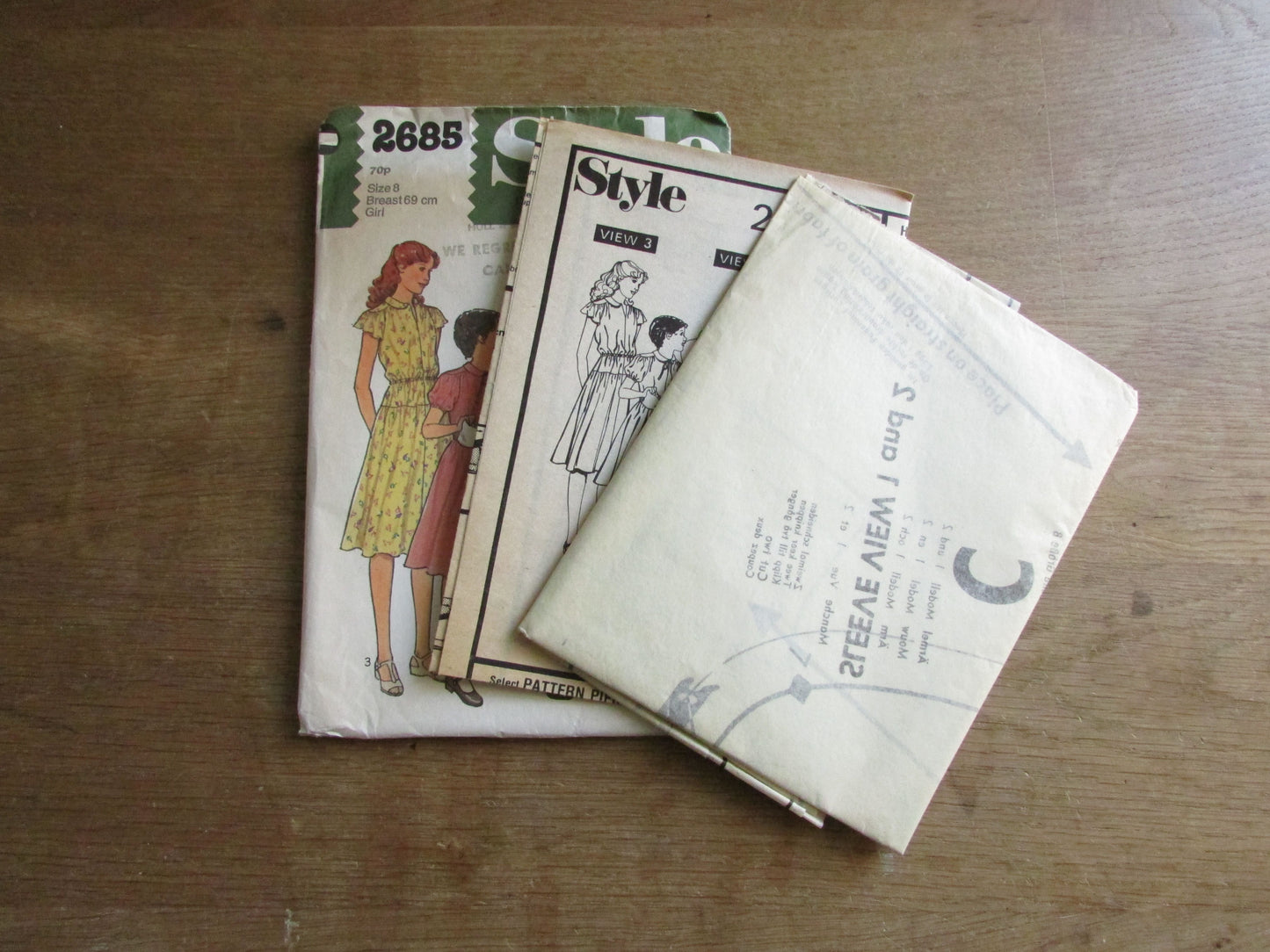 Uncut 1979 Style 2685 sewing pattern for girls' "pull-over-the-head" flared dress, size 8 (complete)