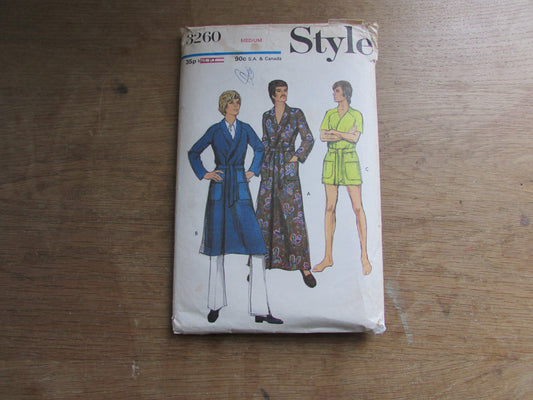 Part cut 1971 Style 3260 sewing pattern for teen-boy's & men's robe in 3 lengths, size M (complete)