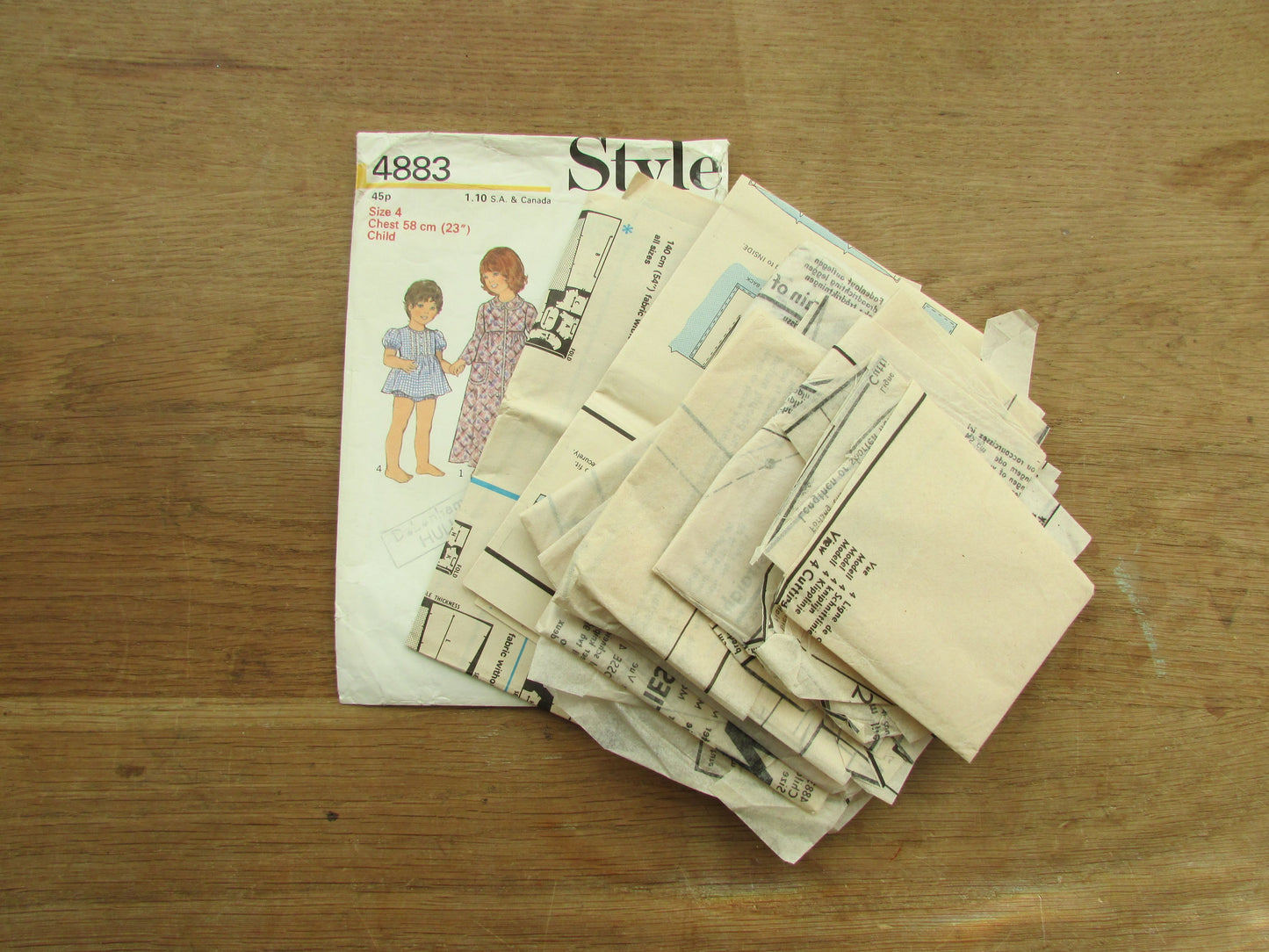 Part cut 1974 Style 4883 sewing pattern for child's dressing gown, nightdress & panties, size 4 (complete)