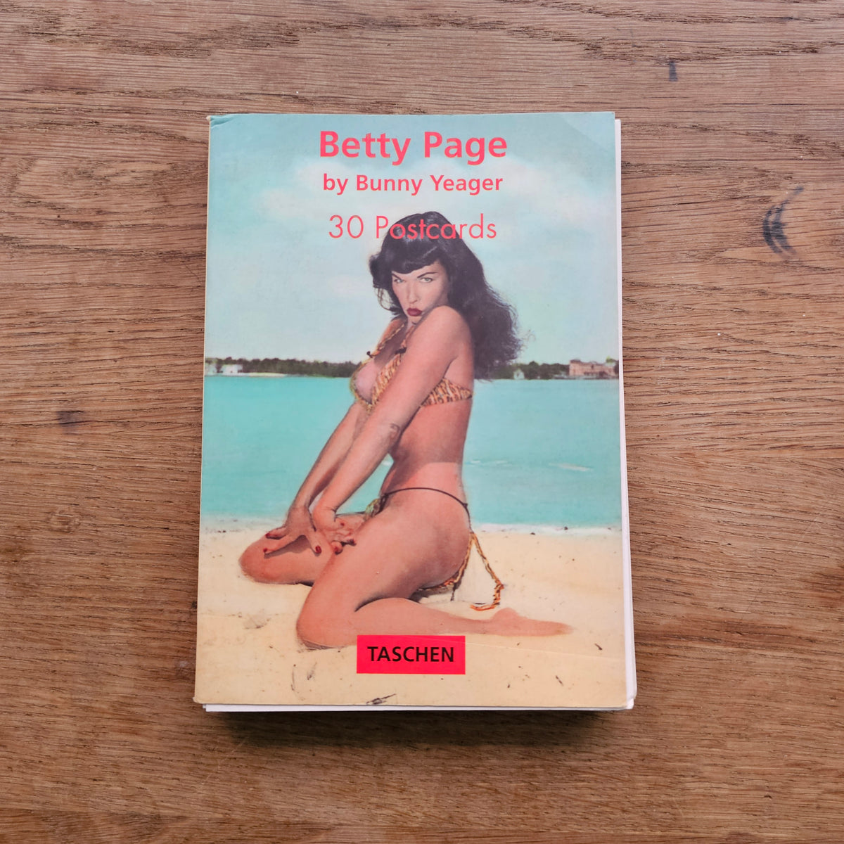 Taschen: Betty Page 30 Postcards, Bunny Yeager (Softback, 1996)