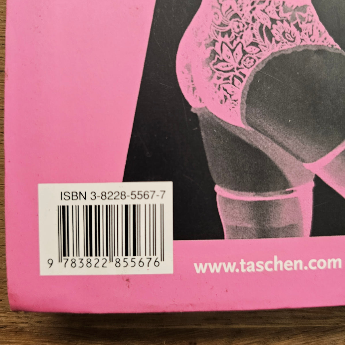 Taschen Icons: Pin-ups. The Best of American Girlie Magazines, by Harald Hellmann (Softback, 2001)