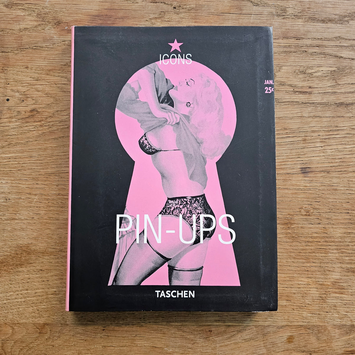 Taschen Icons: Pin-ups. The Best of American Girlie Magazines, by Harald Hellmann (Softback, 2001)
