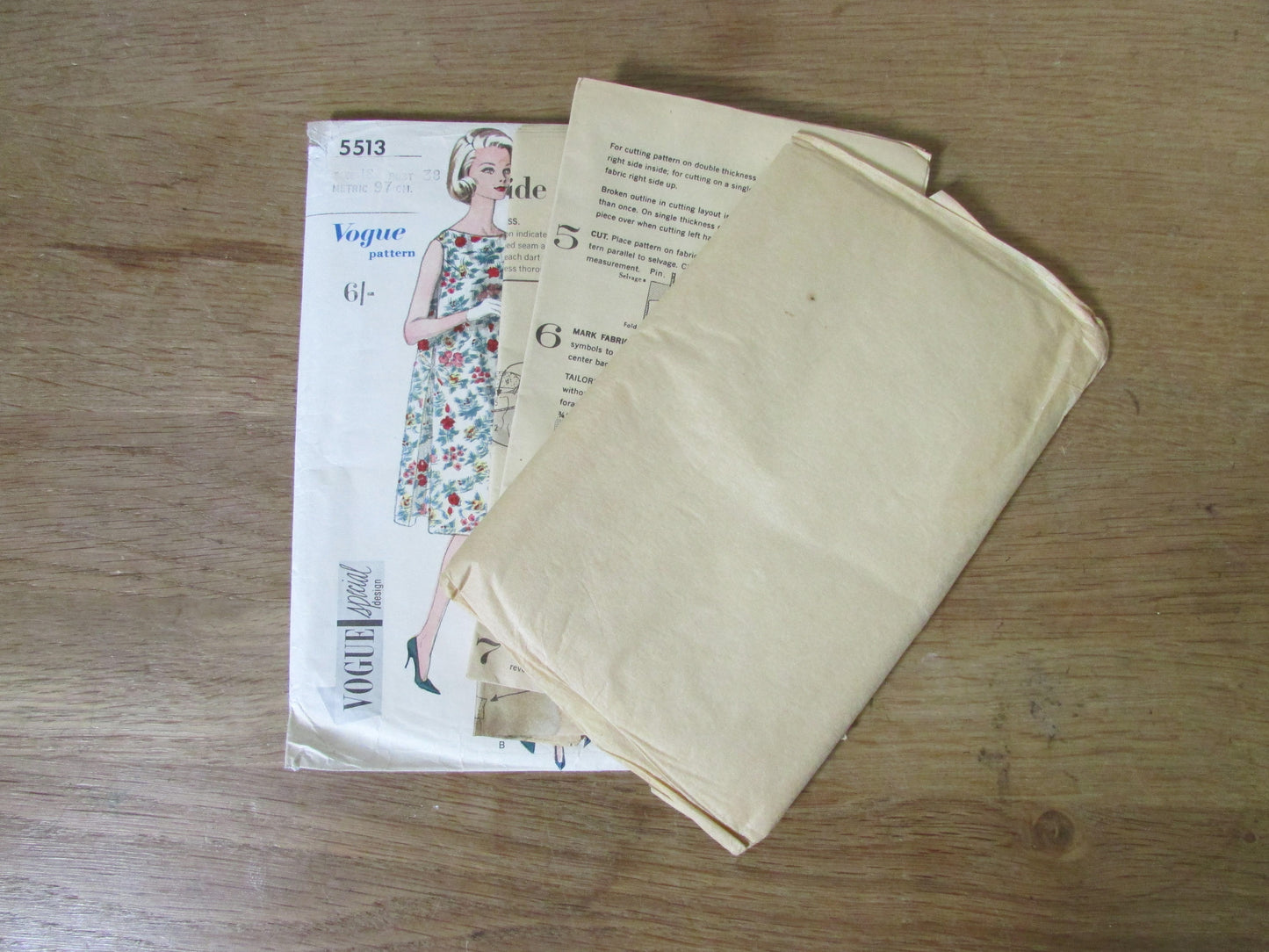 Used 1962 Vogue 5513 sewing pattern for one-piece maternity dress & coat, size 18 (incomplete, see description below)