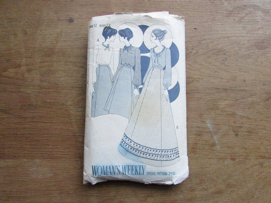 Part cut 1970s Woman's Weekly B583 sewing pattern for blouse & skirt in two styles, size 12 (complete)